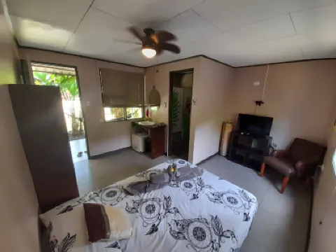 Hotel El Colibri Rojo - Cabinas - le Colibri Rouge Hotels in 