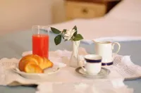 Hotel Fly - breakfast