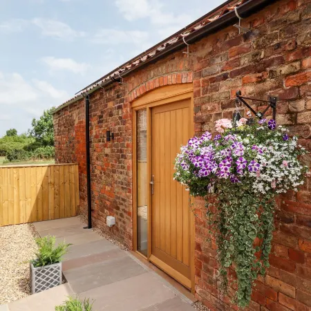 The Grange Cottage 2