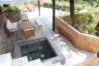 Desnivel - Hot Tub