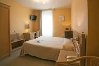 Hotel Beau Rivage Hotels in Mont-Dol