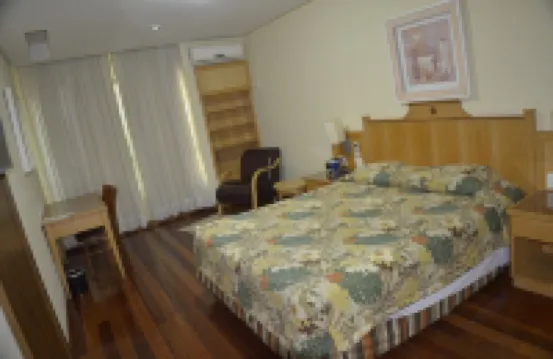 Constantino Hotel e Eventos Hoteles cerca de Granbery Museum