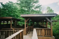The Inn at Dresden Hotels in Jefferson Township