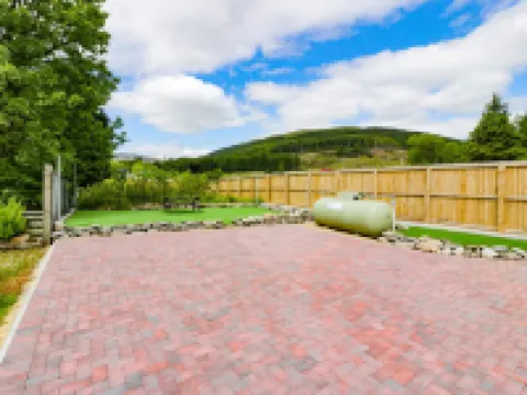 Alma Cottage Hotels in Crianlarich