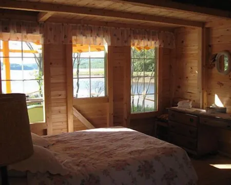 Millyard Recreation Riverfront Cottages Hotels in Digby