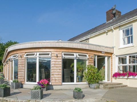 Llanerchindda Farm Guest House