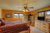 Barton  4 Bedroom Home by RedAwning