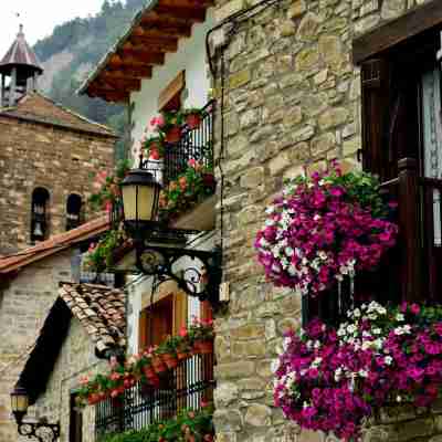 Argonz Etxea Hotel Exterior