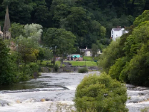 Catref Hotels in Llangollen