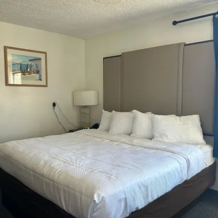 Back Country Inn