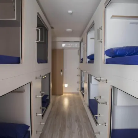 Hostelcross