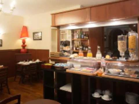 亞歷山德拉酒店 濱海布洛涅酒店