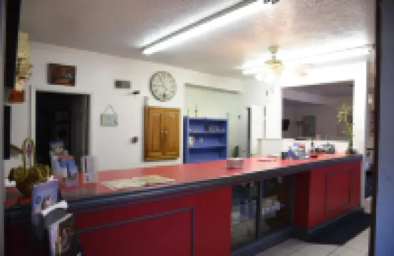 灣道汽車旅館及餐廳