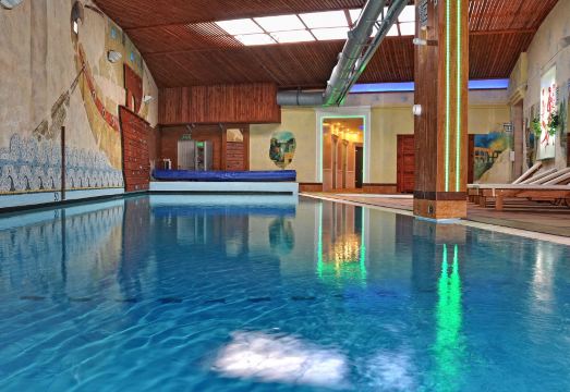 3. 호텔 세네토르 ..