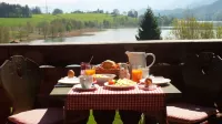 Dreimäderlhaus - Das Vegetarische Boutique Hotel - breakfast