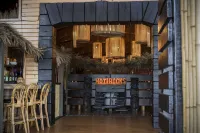 Natura Treescape Resort - bar