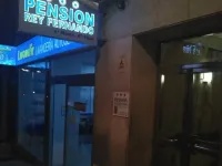 Rey Fernando Hotels near A.C.E.M.