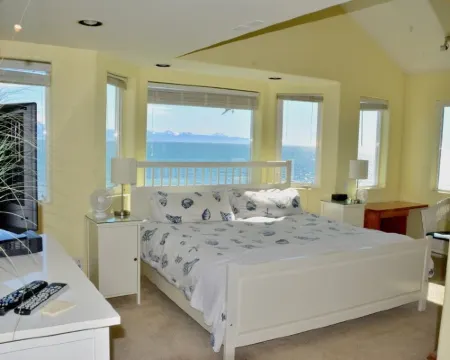 Driftwood Inn Hotels in Homer