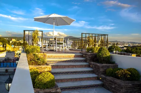 Meson de San Andres Отели рядом с достопримечательностью «Centro de congresos y convenciones Queretaro»