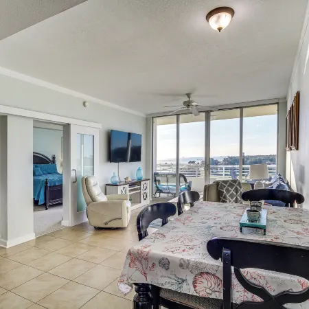 Beachside Biloxi Club Condo: Balcony w/ Ocean View