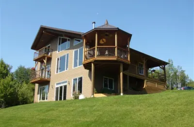 Strong Timbers Bnb Hotels in 