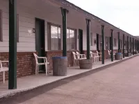 Bridgeport Inn