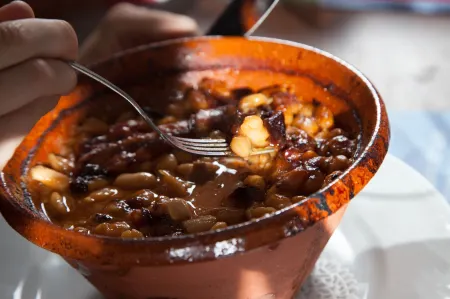 Logis Hotel - Restaurant la Marbrerie Отели в г. Сиран