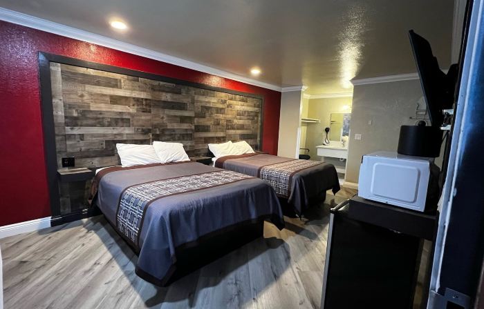 New American Inn & Suites