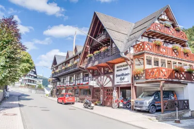 Modern Apartment in Schwalefeld with Garden Hotels in Schwalefeld