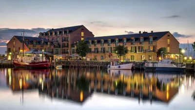 Hafenhotel Meereszeiten Hotels near Stadtkirche Heiligenhafen