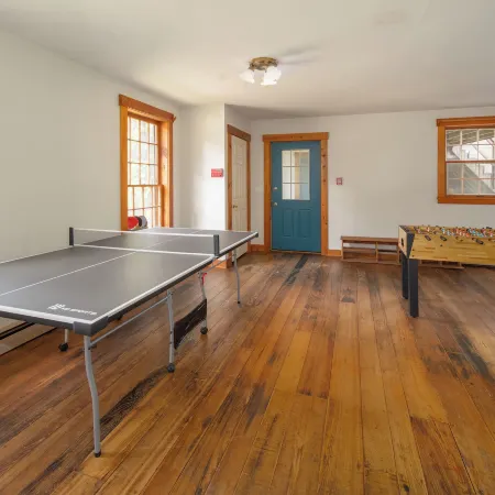 Mtn Views Colonial Home on Kingdom Trails!