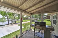 Idyllic Afton Getaway with Dock and Grand Lake Access! - 3-stjärniga