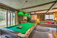 North Creek Chalet w/ Fire Pit Near Gore Mountain! - Wi-Fi