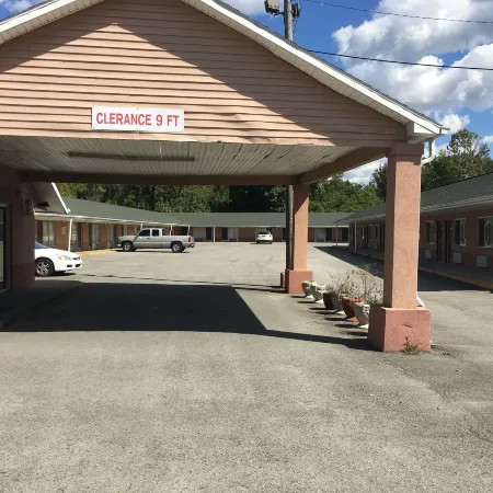 Caronoda Motel
