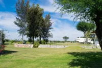 Hotel RV Park San Ramón Hotels in Atotonilco