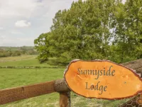 Sunnyside Lodge - Homestays