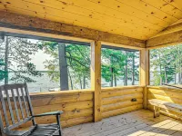 Quiet Lakefront Conover Cabin Near Atv Trails Hotéis em Conover