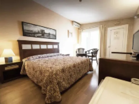 卡內特普拉亞酒店 卡耐特蒂貝蘭格酒店