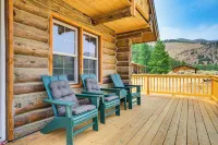 Riverfront Montana Log Cabin w/ Mountain Views! - parking