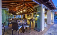 Hotel Castle Suites