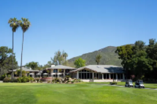 帕拉梅薩高爾夫度假酒店 彩虹酒店