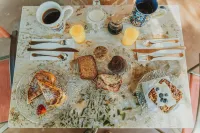 Alpine Bed and Breakfast - breakfast