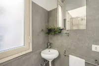 Sant'Agostino Apartment with Terrace by Wonderful Italy - Bungalows