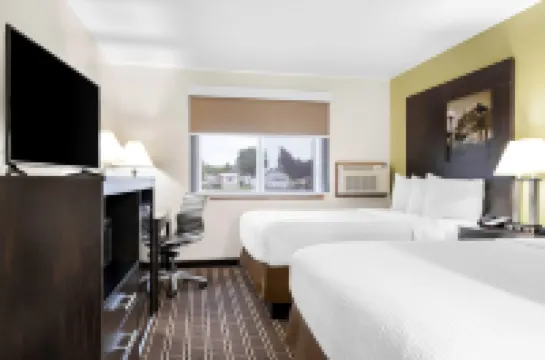 Super 8 by Wyndham la Crosse Hoteles en La Crosse