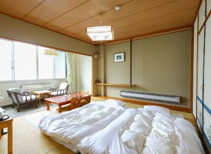 ホテルゆだなか