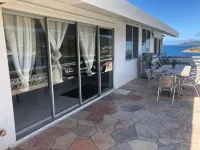 Amazing View, 3 Bed Renovated, AC, Generator