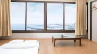 Palace Hotel Jeju - vue sur la montagne