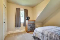 Hixton Home w/ Grill: Explore Trails & Lakes - 2-Star