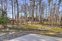 Breezy Point Cabin w/ Fire Pit - Walk to Lake - Wifi