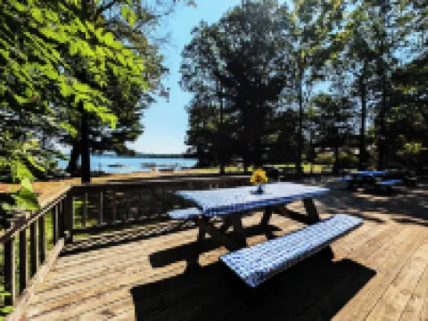 Amenities & Resort Access Included, Cabin 12